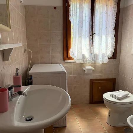 La Domus Di Jacqueline San Teodoro (Sardinia)