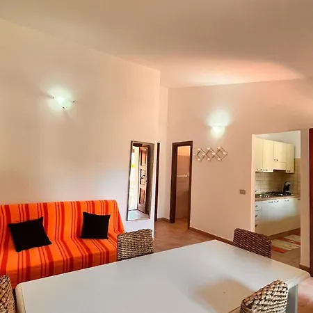 Apartmán La Domus Di Jacqueline San Teodoro (Sardinia)