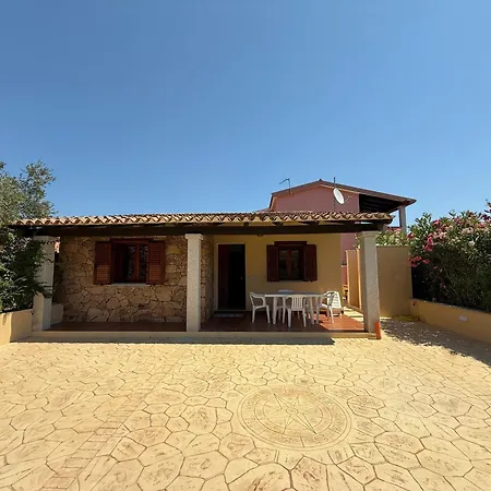 La Domus Di Jacqueline شقة سان تيودورو