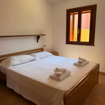 Lägenhet La Domus Di Jacqueline San Teodoro (Sardinia)