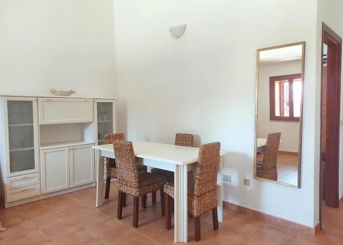 شقة La Domus Di Jacqueline سان تيودورو